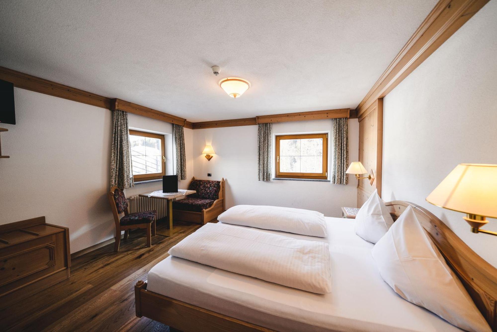 Hotel Christoph Olang Экстерьер фото